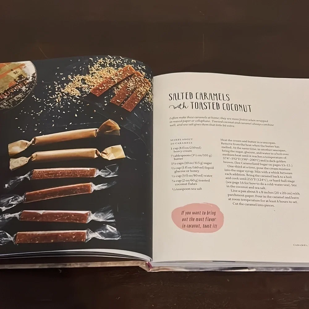 Sara Aasum Hultberg Caramel, Fudge, Toffee & Brittle: Secrets of a Confectioner
